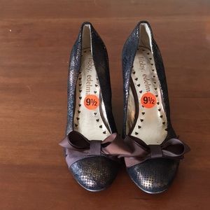 New Libby Edelman shoes size 9 1/2